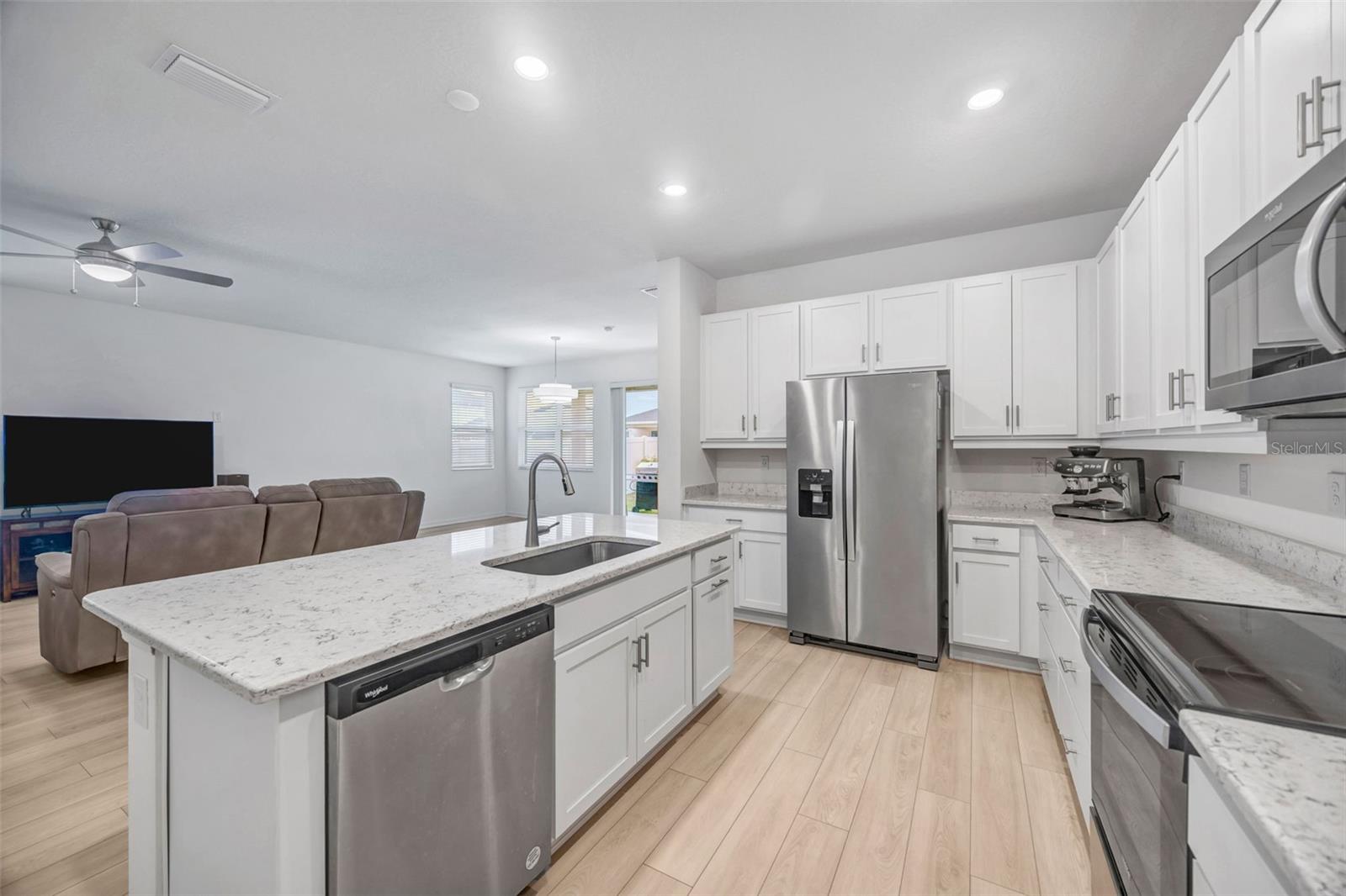 Image 9 of 58 For 7882 Lennox Loop