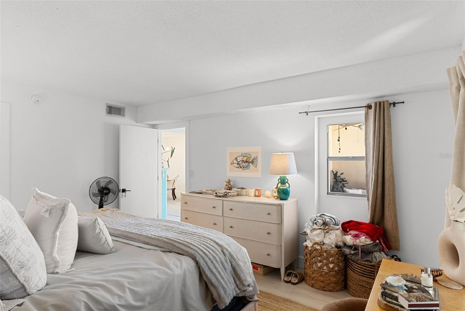 Image 12 of 37 For 301 87th Avenue 204