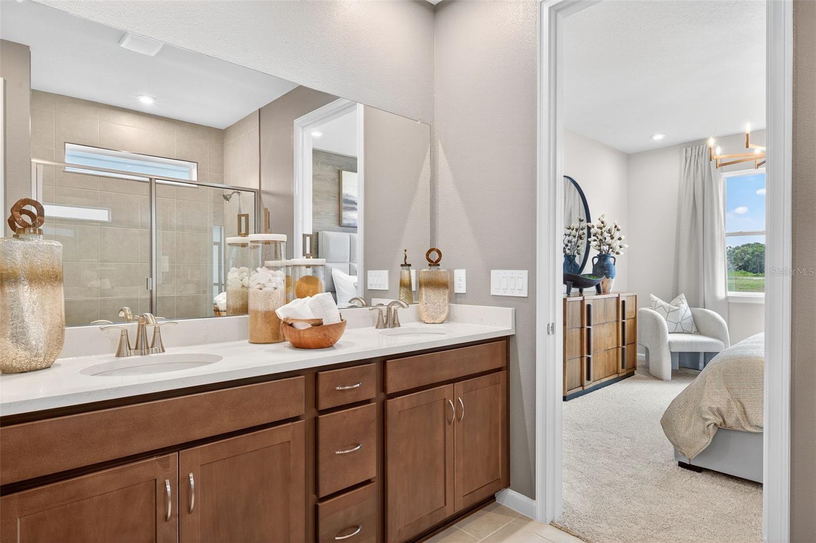 Image 16 of 25 For 1828 Soaring Vida Street