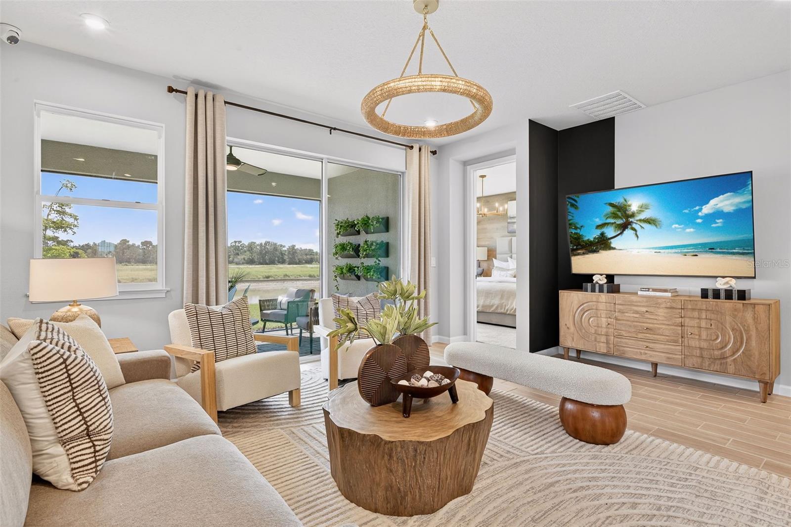 Image 7 of 25 For 1828 Soaring Vida Street