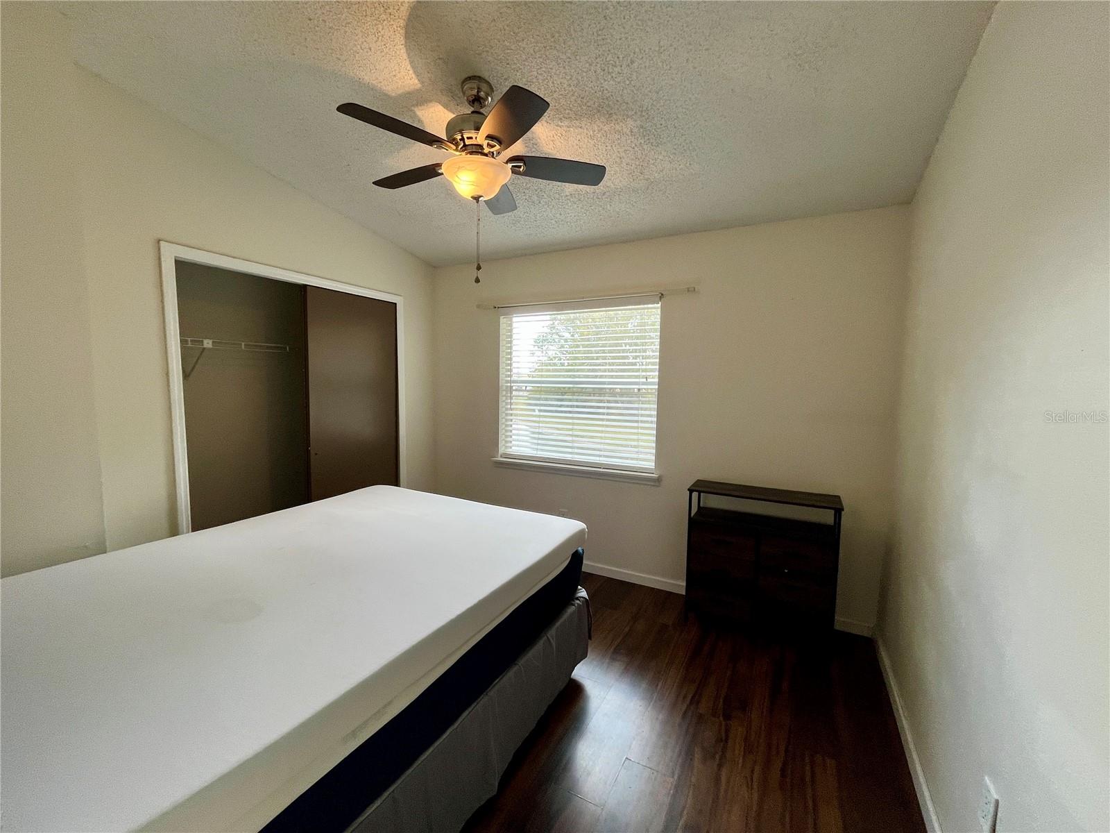 Image 18 of 23 For 7618 Colonial Court