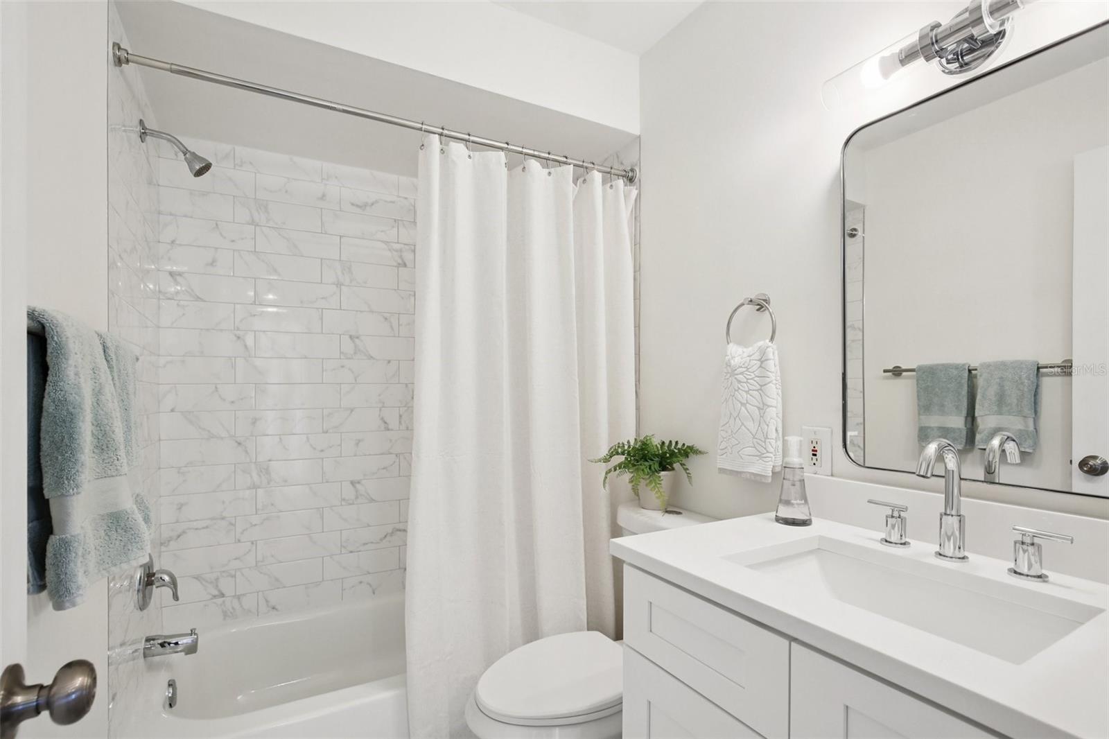 Image 14 of 54 For 2090 Ridgelane Road