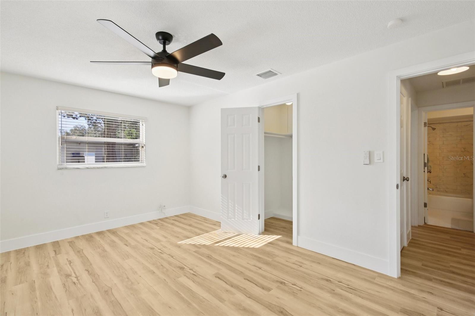 Image 20 of 54 For 2090 Ridgelane Road