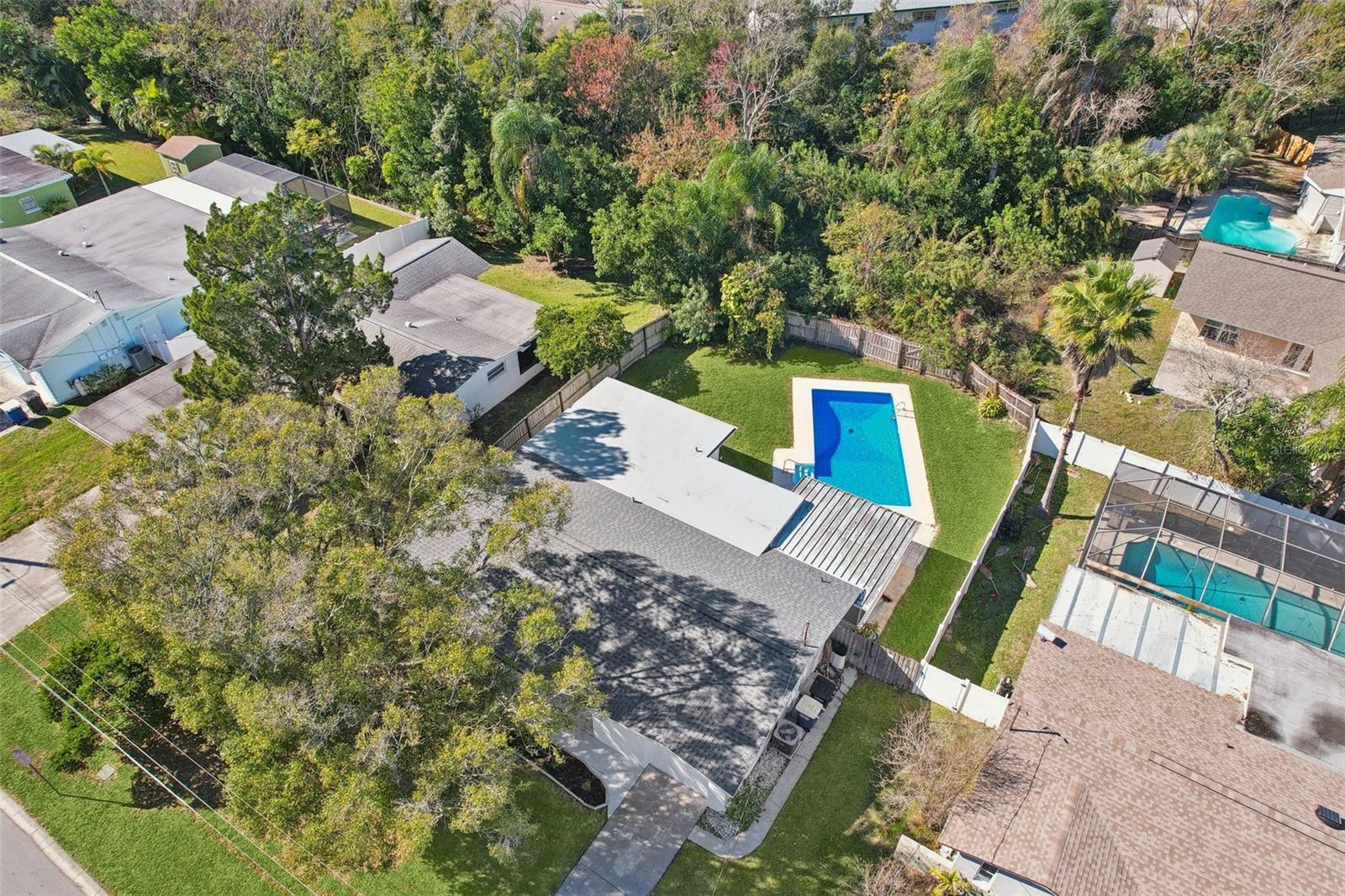 Image 40 of 54 For 2090 Ridgelane Road