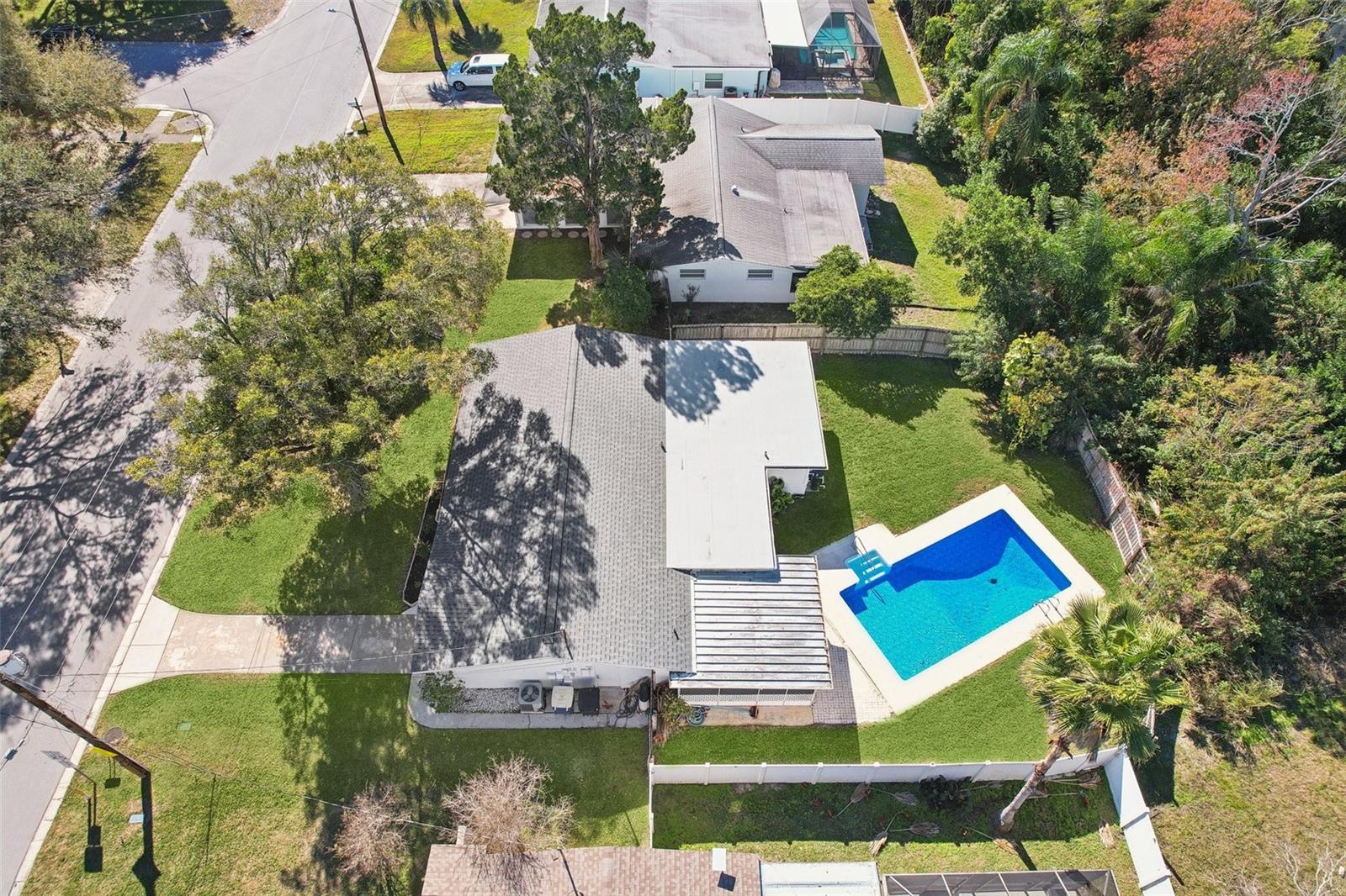 Image 41 of 54 For 2090 Ridgelane Road