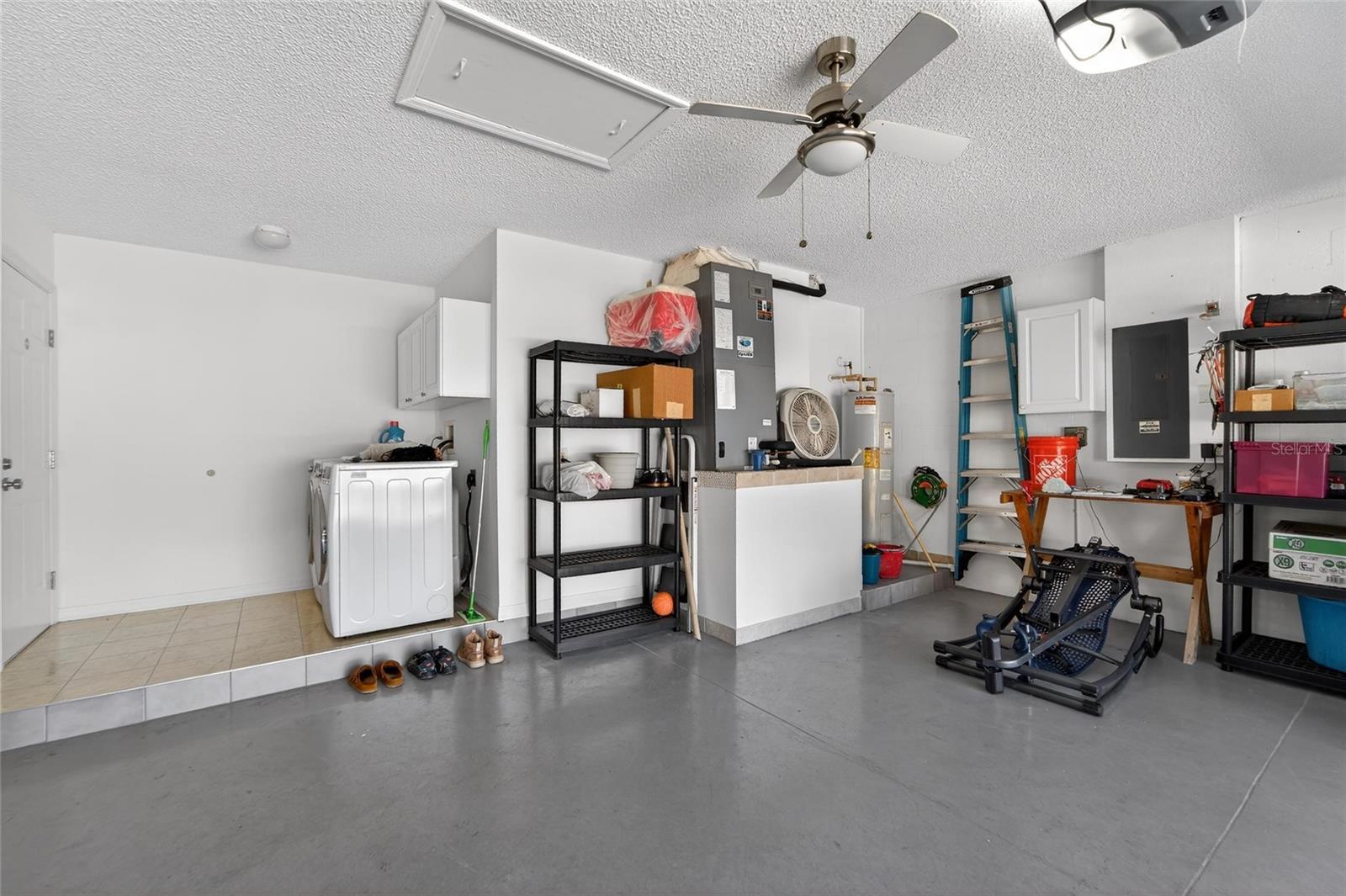 Listing photo id 25 for 512 Atwood Avenue N