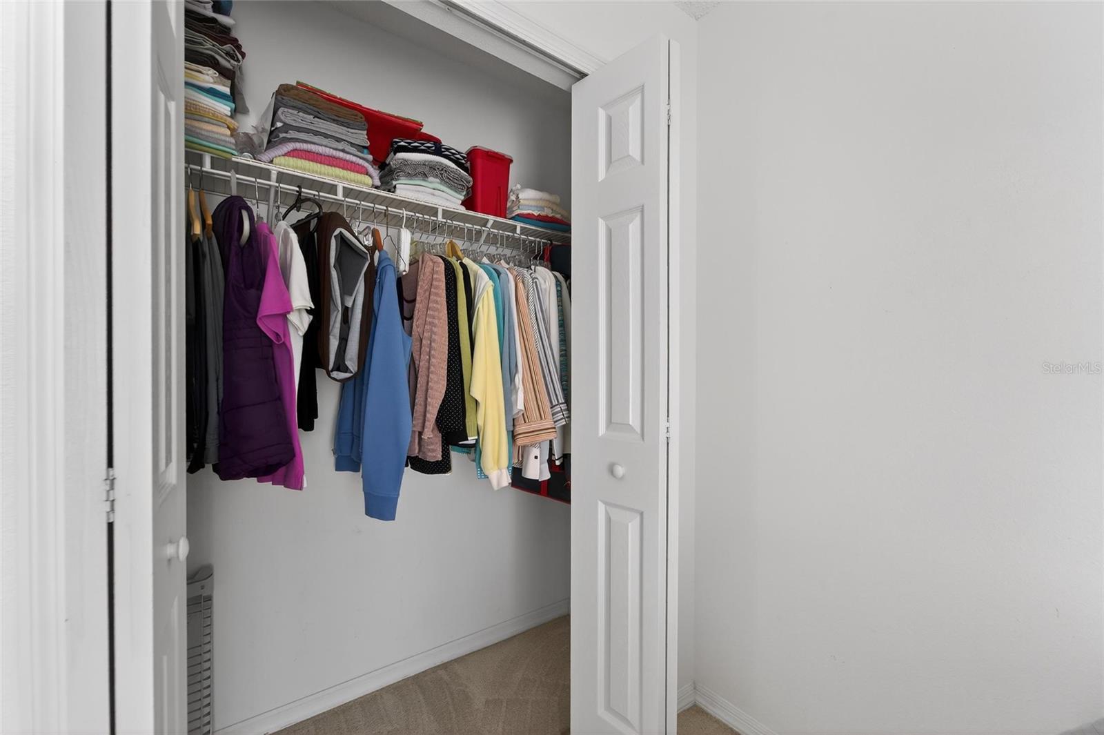 Listing photo id 35 for 512 Atwood Avenue N