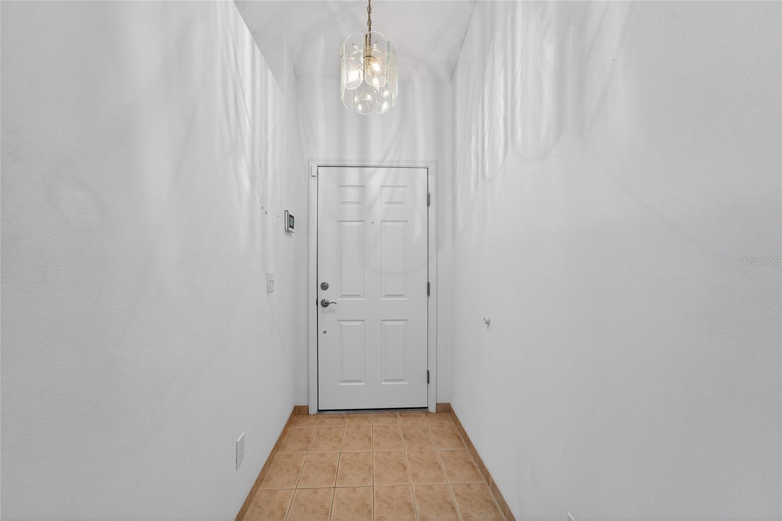 Listing photo id 2 for 512 Atwood Avenue N