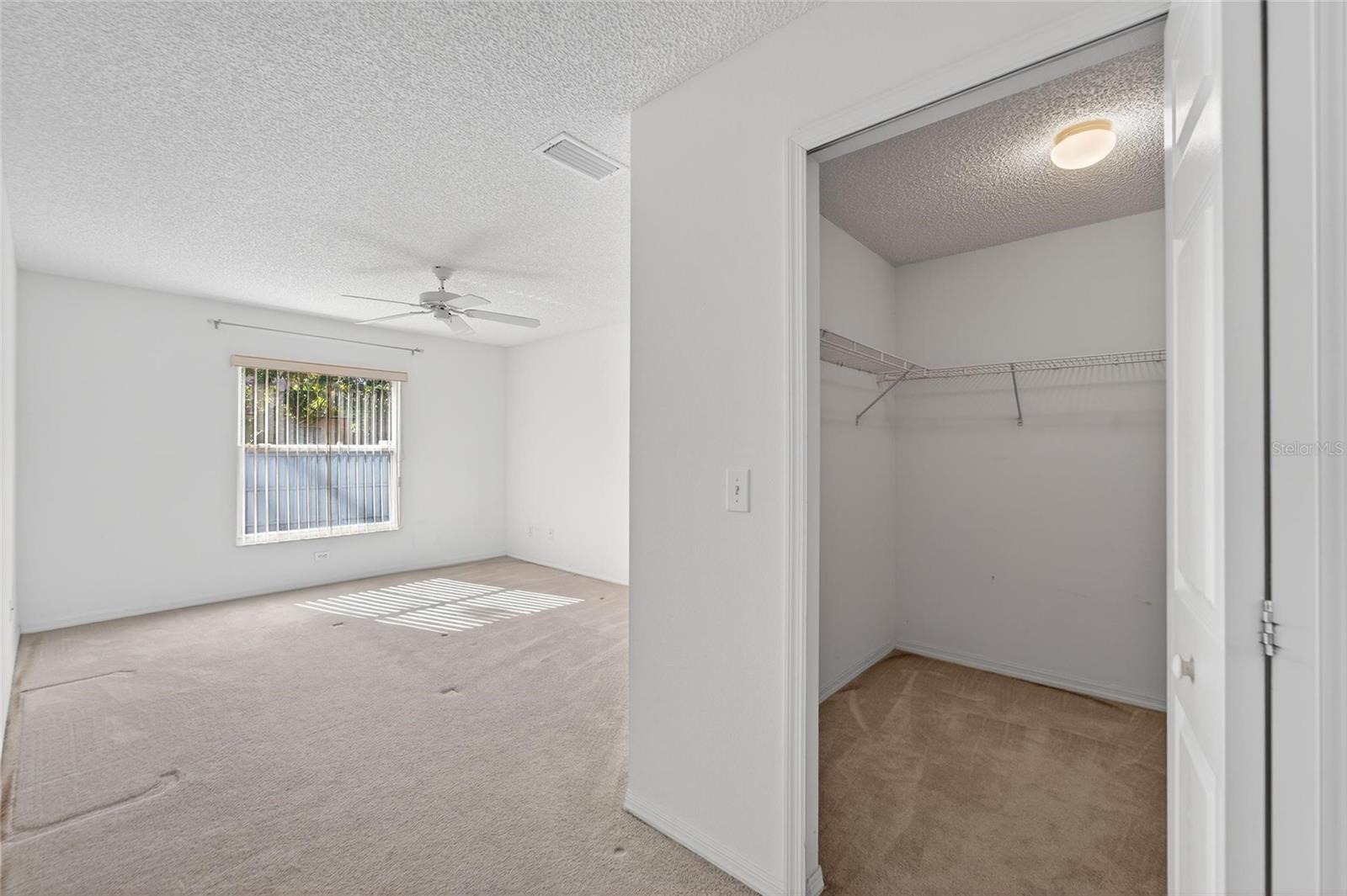 Listing photo id 39 for 512 Atwood Avenue N