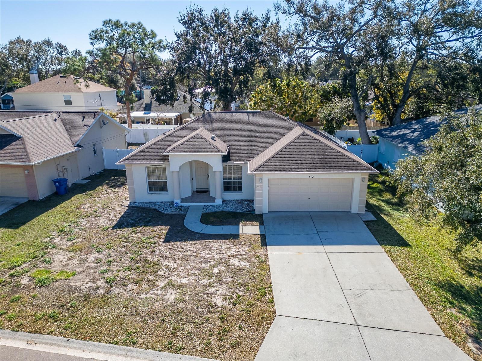 Listing photo id 44 for 512 Atwood Avenue N