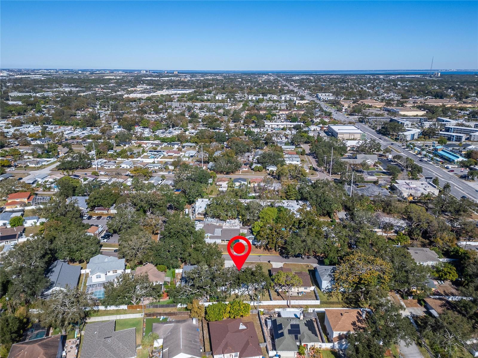 Listing photo id 46 for 512 Atwood Avenue N