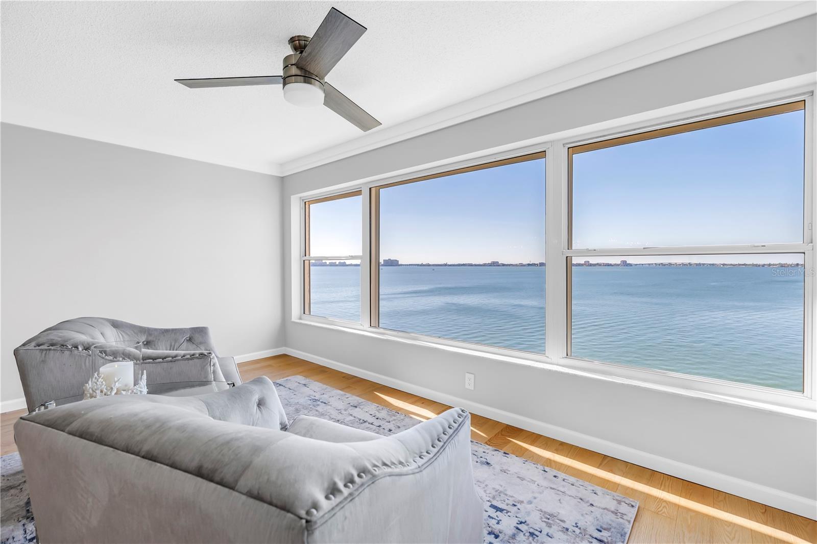 Image 19 of 61 For 6020 Shore Boulevard S 712