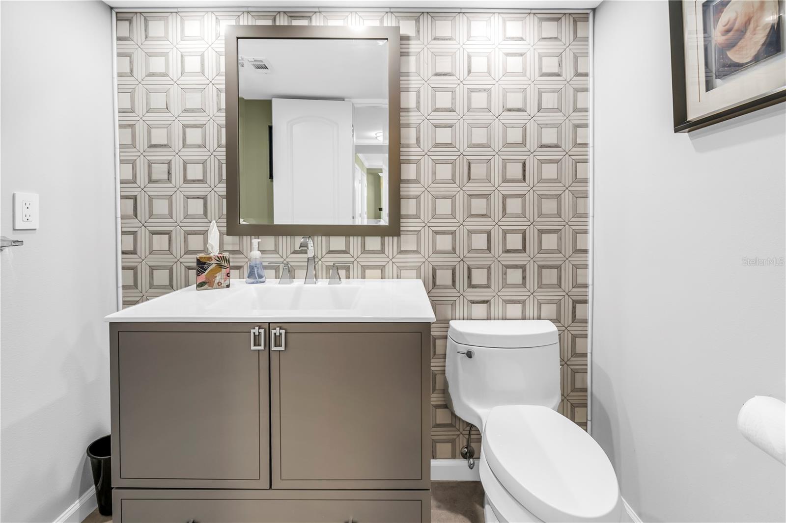 Image 44 of 61 For 6020 Shore Boulevard S 712