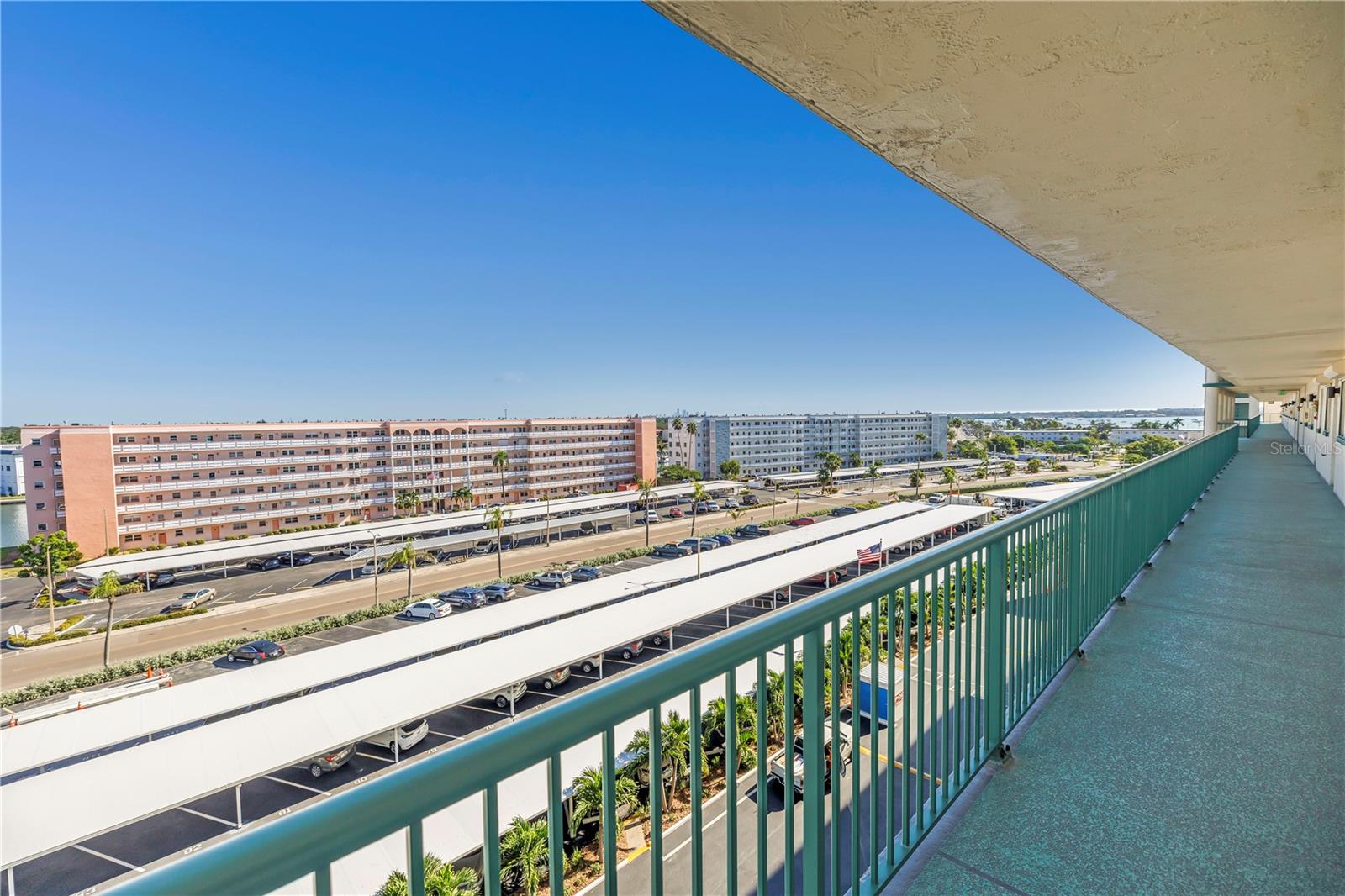 Image 48 of 61 For 6020 Shore Boulevard S 712