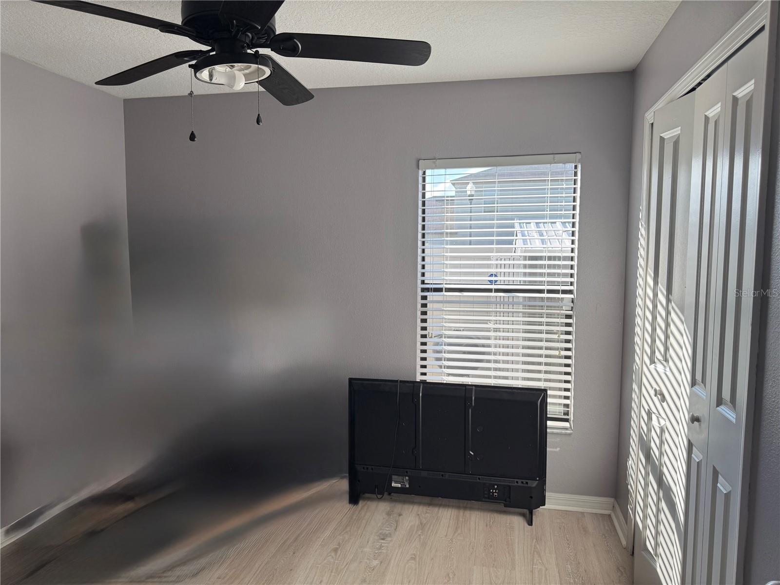 Image 13 of 27 For 10103 Rose Petal Place