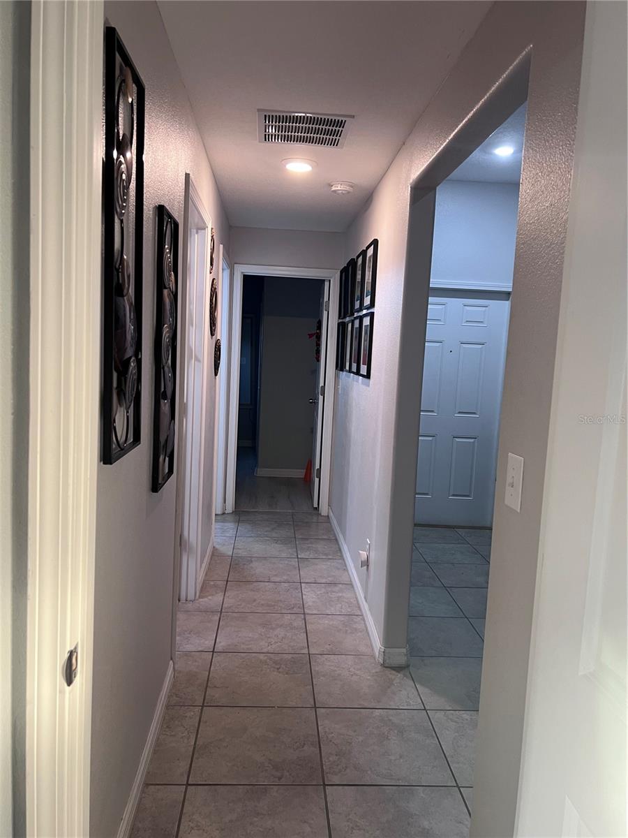 Image 17 of 27 For 10103 Rose Petal Place