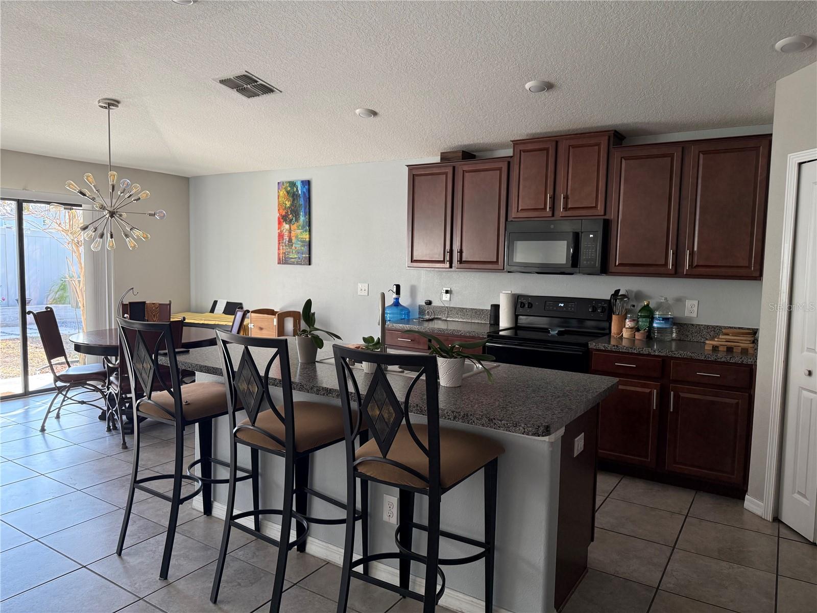 Image 4 of 27 For 10103 Rose Petal Place