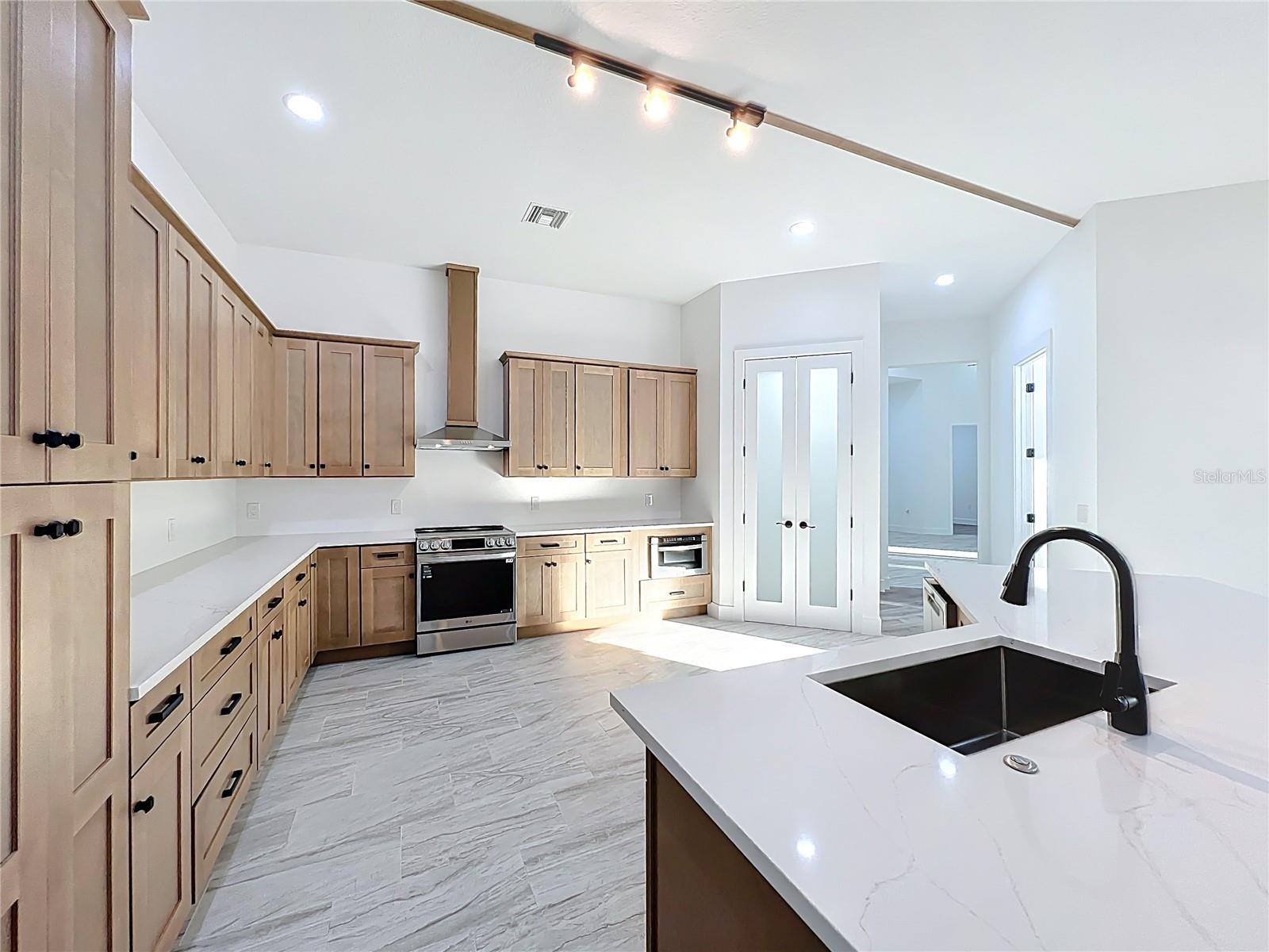 Image 12 of 59 For Address Not Provided