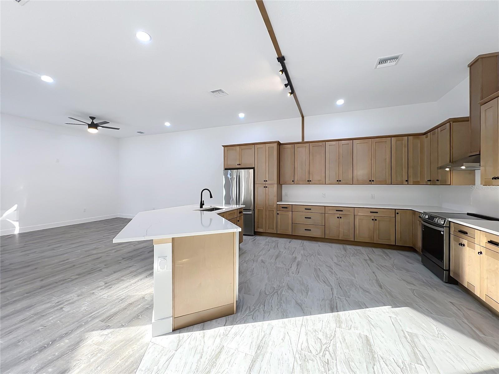 Image 14 of 59 For Address Not Provided