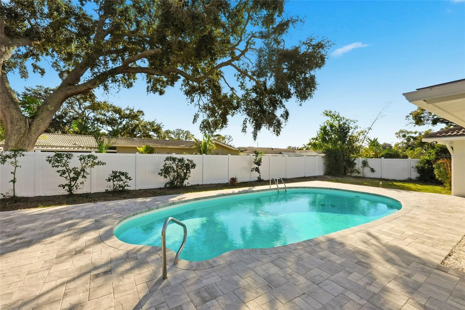 Image 27 of 38 For 1101 Mcfarland Street