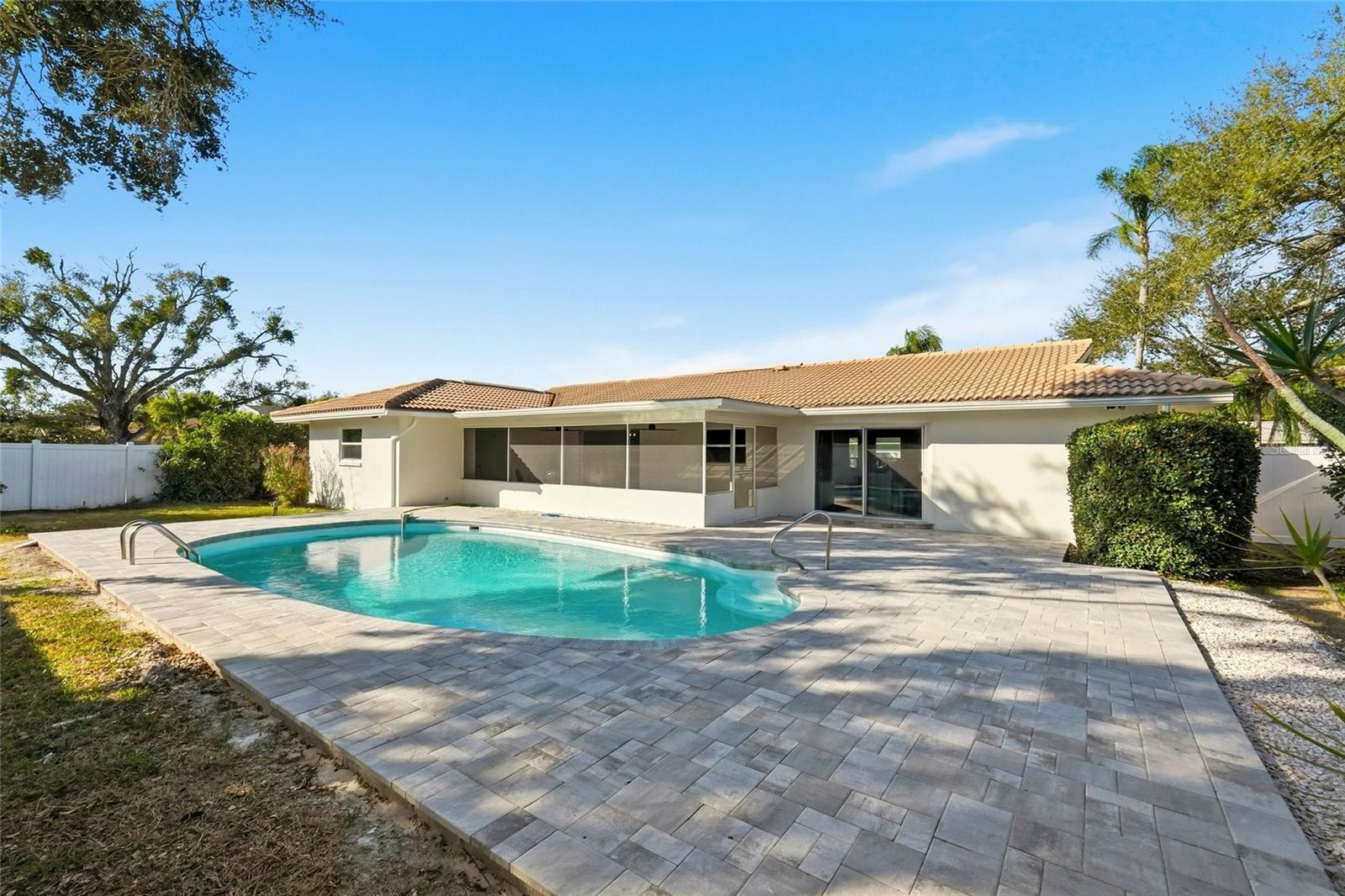 Image 29 of 38 For 1101 Mcfarland Street