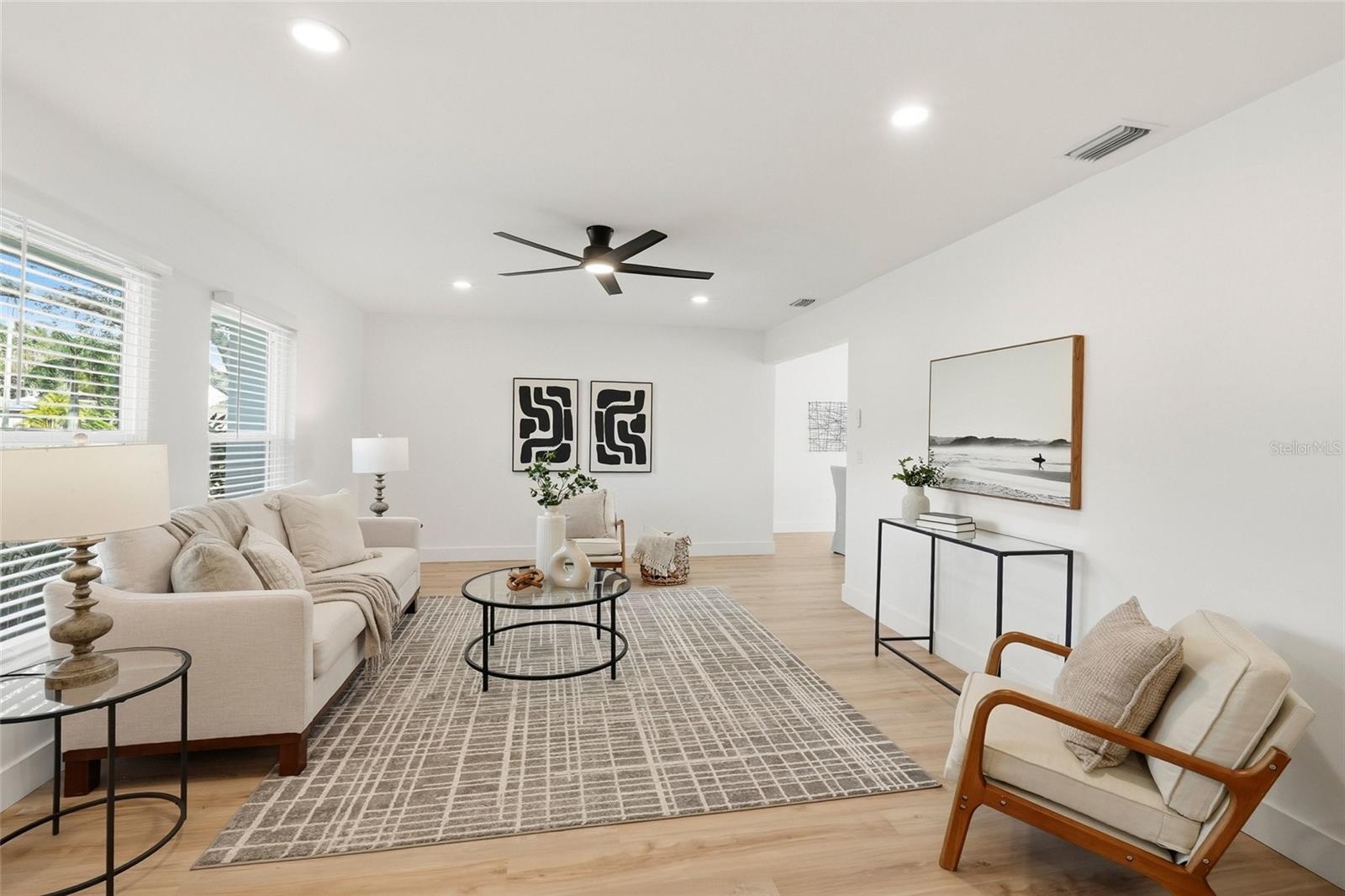 Image 4 of 38 For 1101 Mcfarland Street