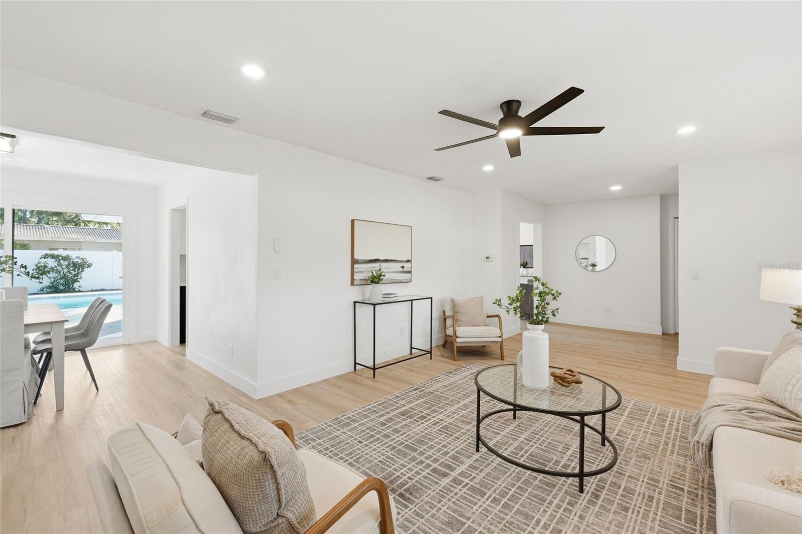 Image 5 of 38 For 1101 Mcfarland Street