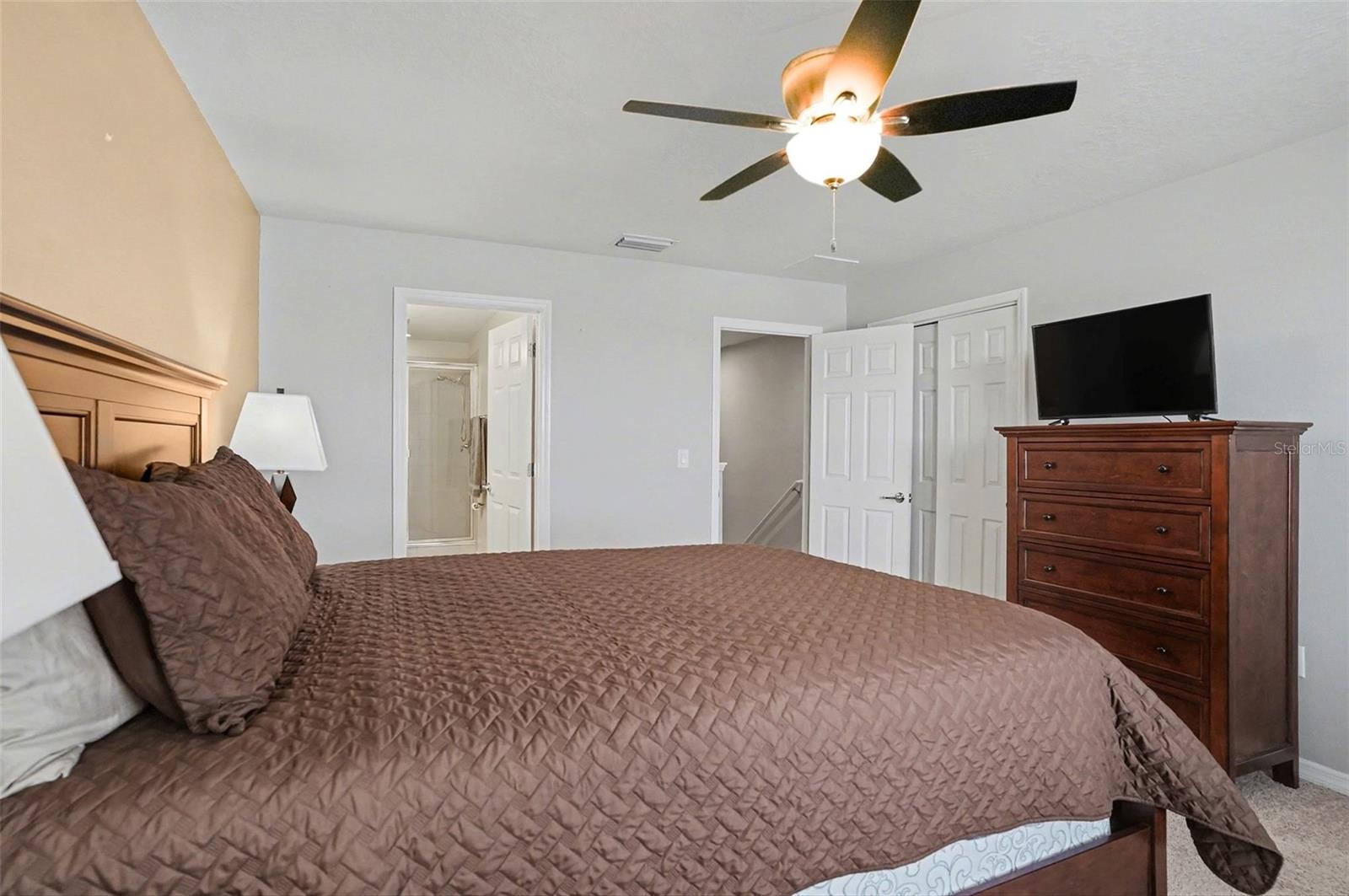 Image 13 of 28 For 9138 Hillcroft Drive