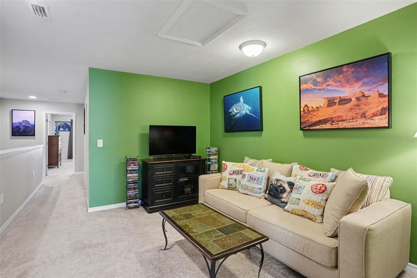 Image 15 of 28 For 9138 Hillcroft Drive