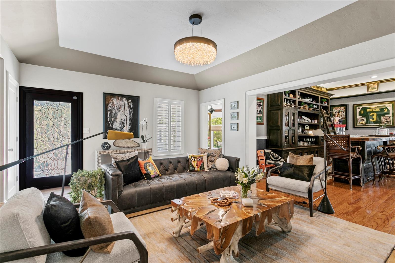 Image 15 of 41 For 720 Brightwaters Boulevard Ne