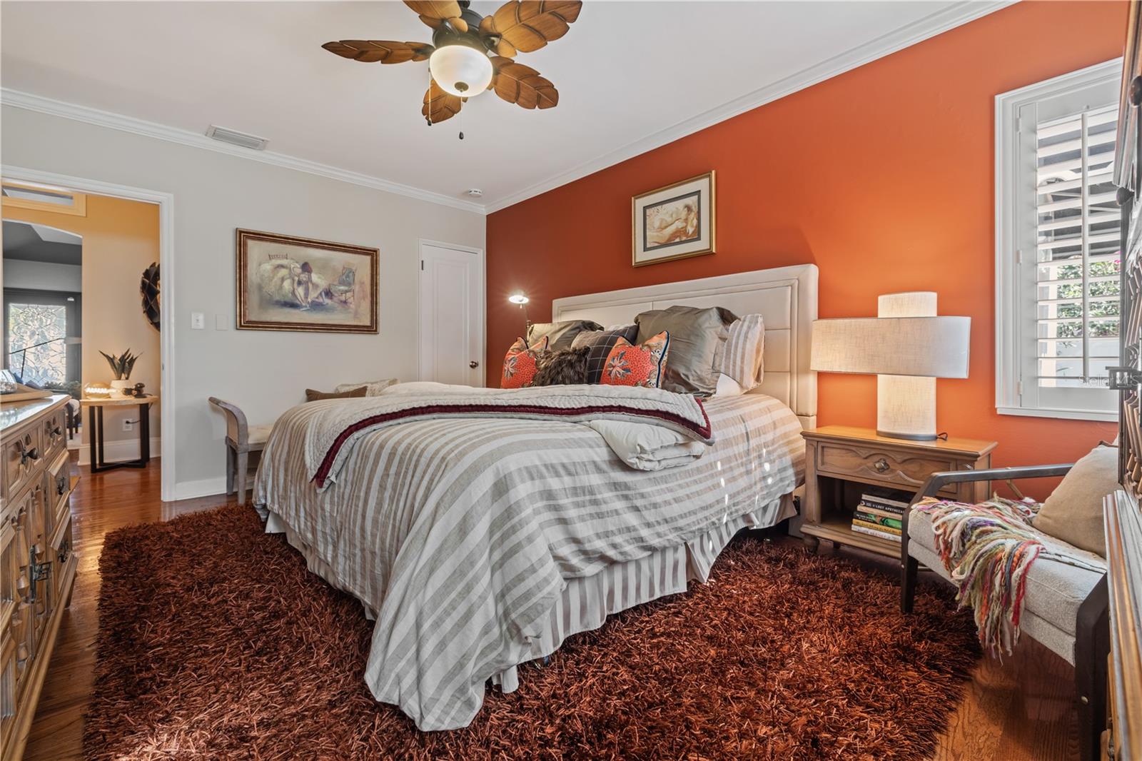 Image 31 of 41 For 720 Brightwaters Boulevard Ne