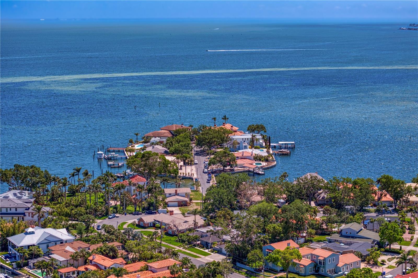 Image 38 of 41 For 720 Brightwaters Boulevard Ne