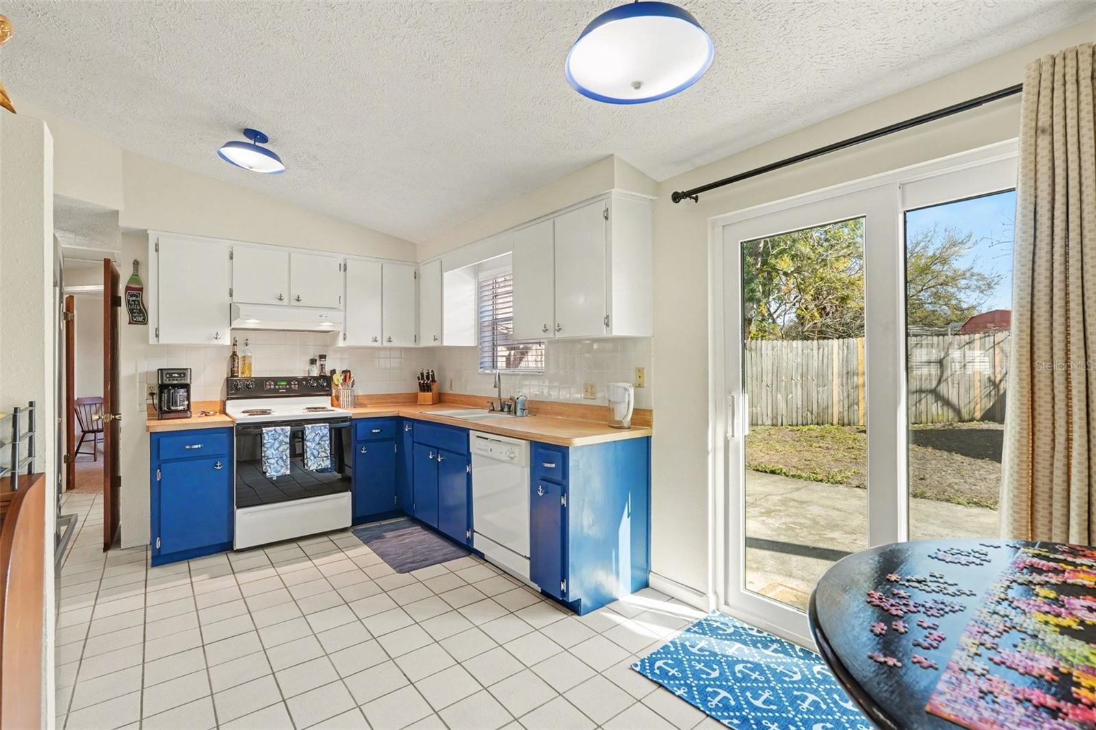 Image 14 of 30 For 6336 Butte Avenue