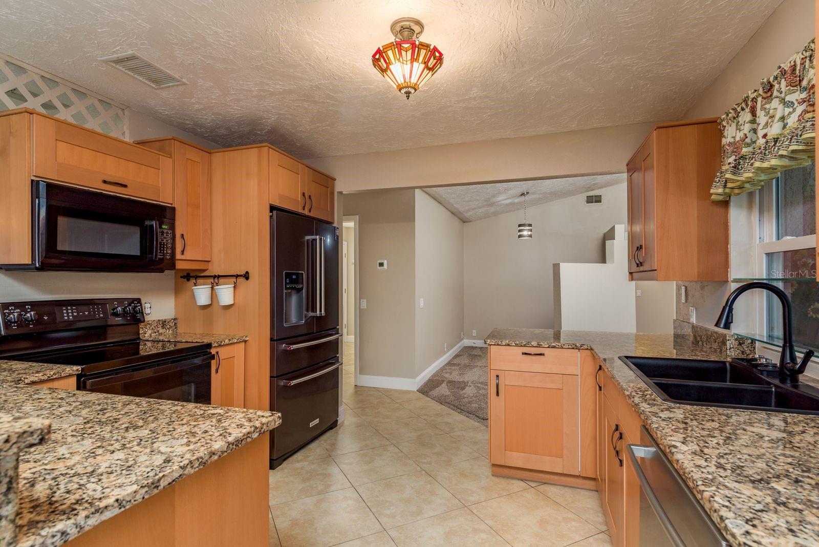 Image 13 of 41 For 2827 Enisgrove Drive