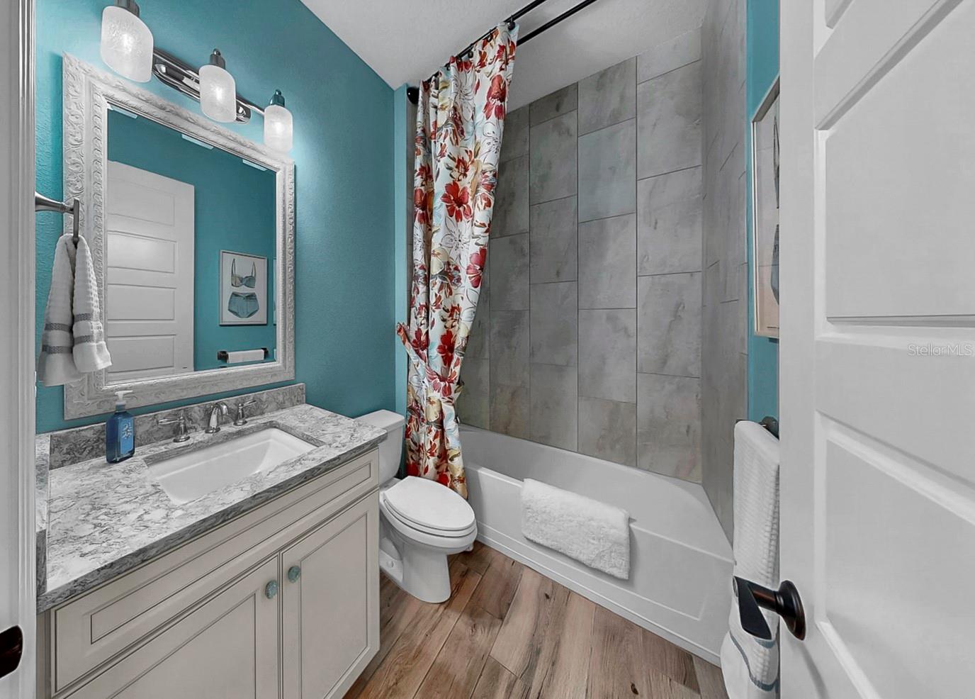 Image 25 of 42 For 6951 Crestpoint Drive