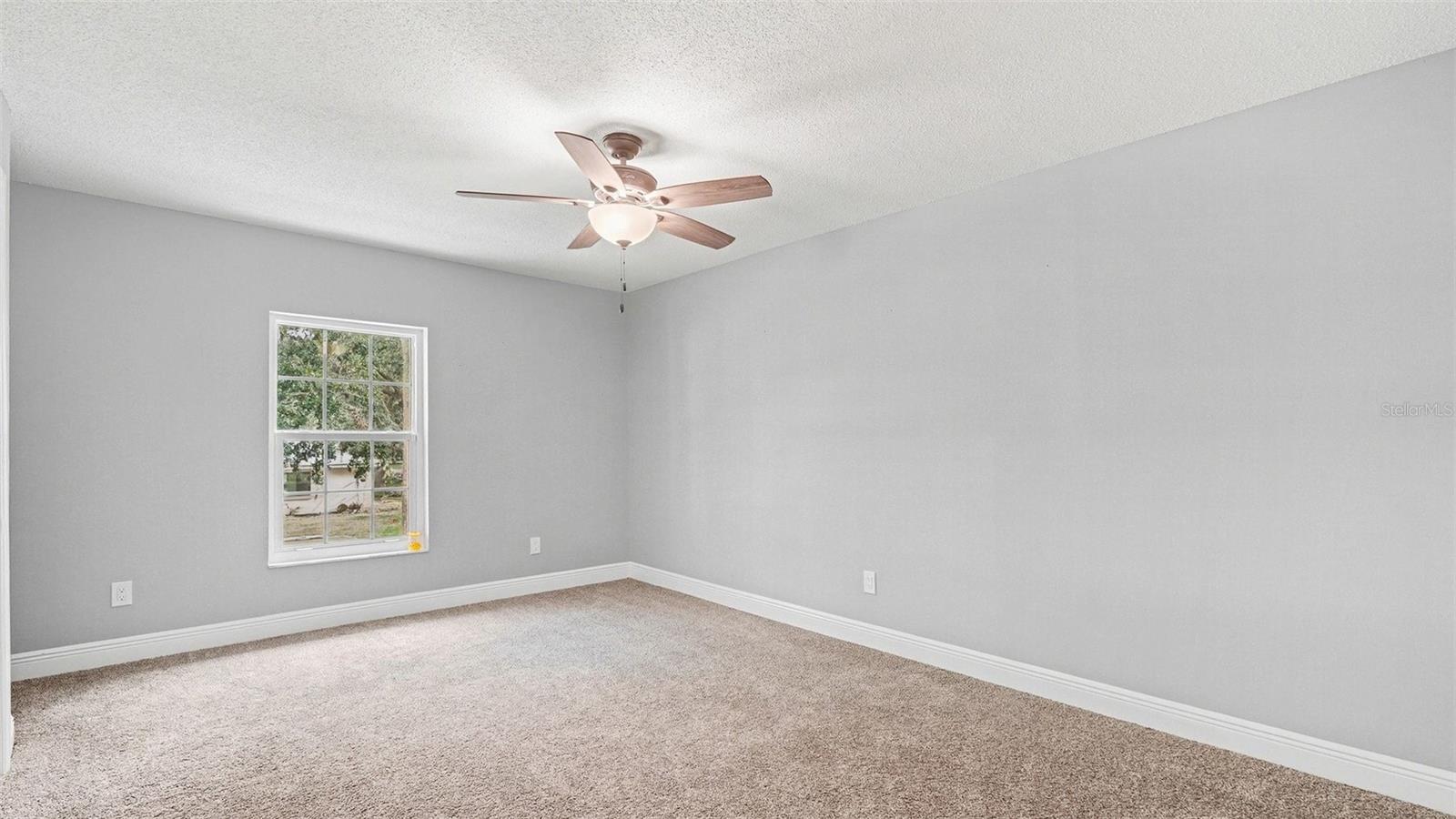 Image 22 of 33 For 1277 Seagull Point 156