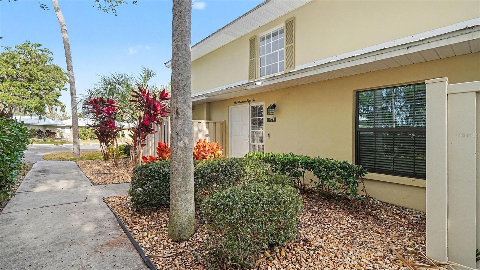 Image 5 of 33 For 1277 Seagull Point 156