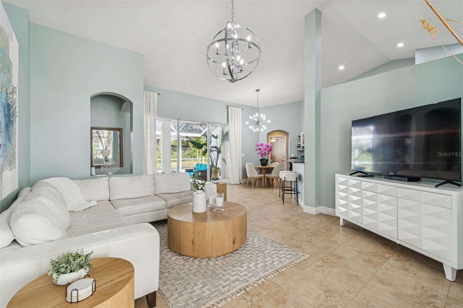 Image 15 of 92 For 10122 Whisper Pointe Drive