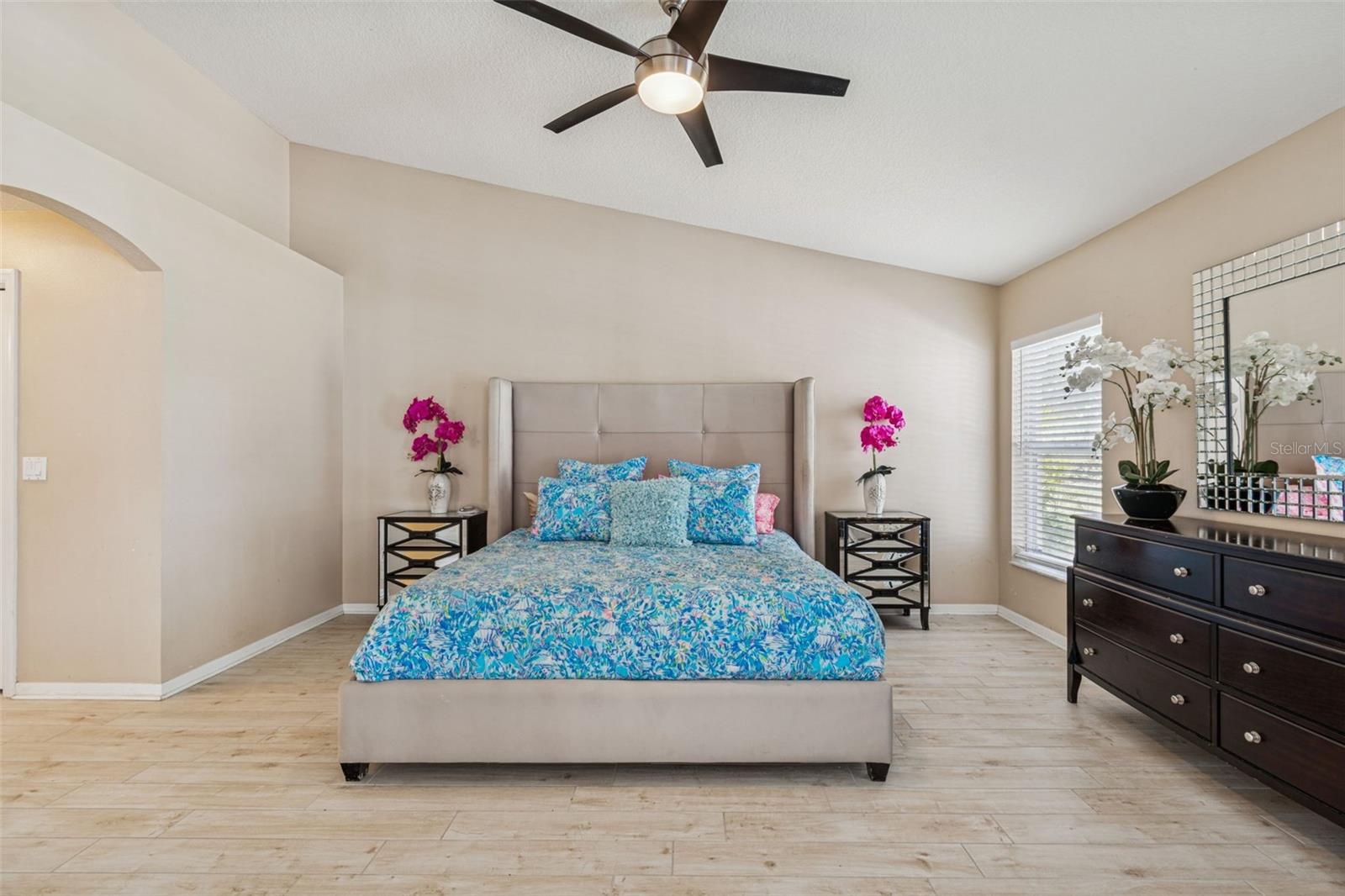 Image 47 of 92 For 10122 Whisper Pointe Drive