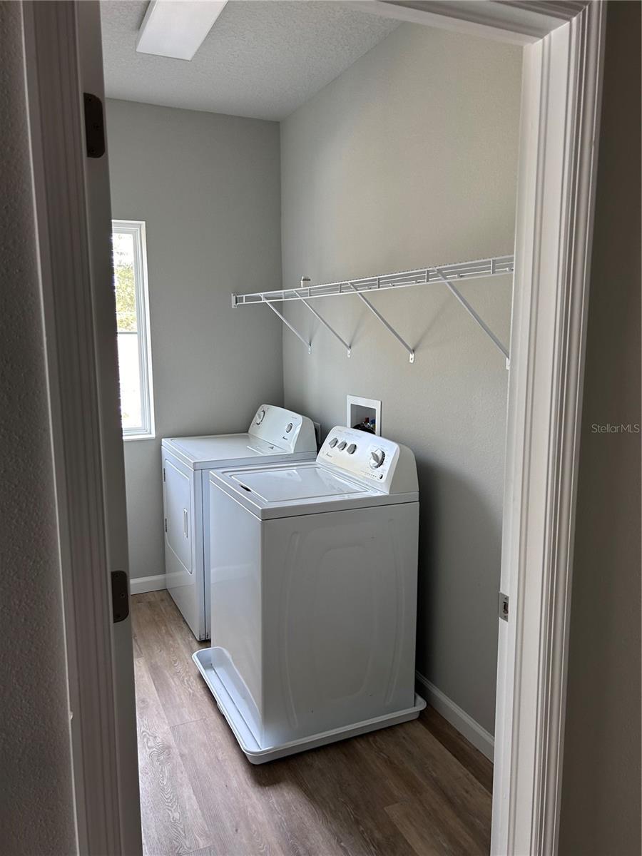 Image 21 of 21 For 3904 Everett Street 2