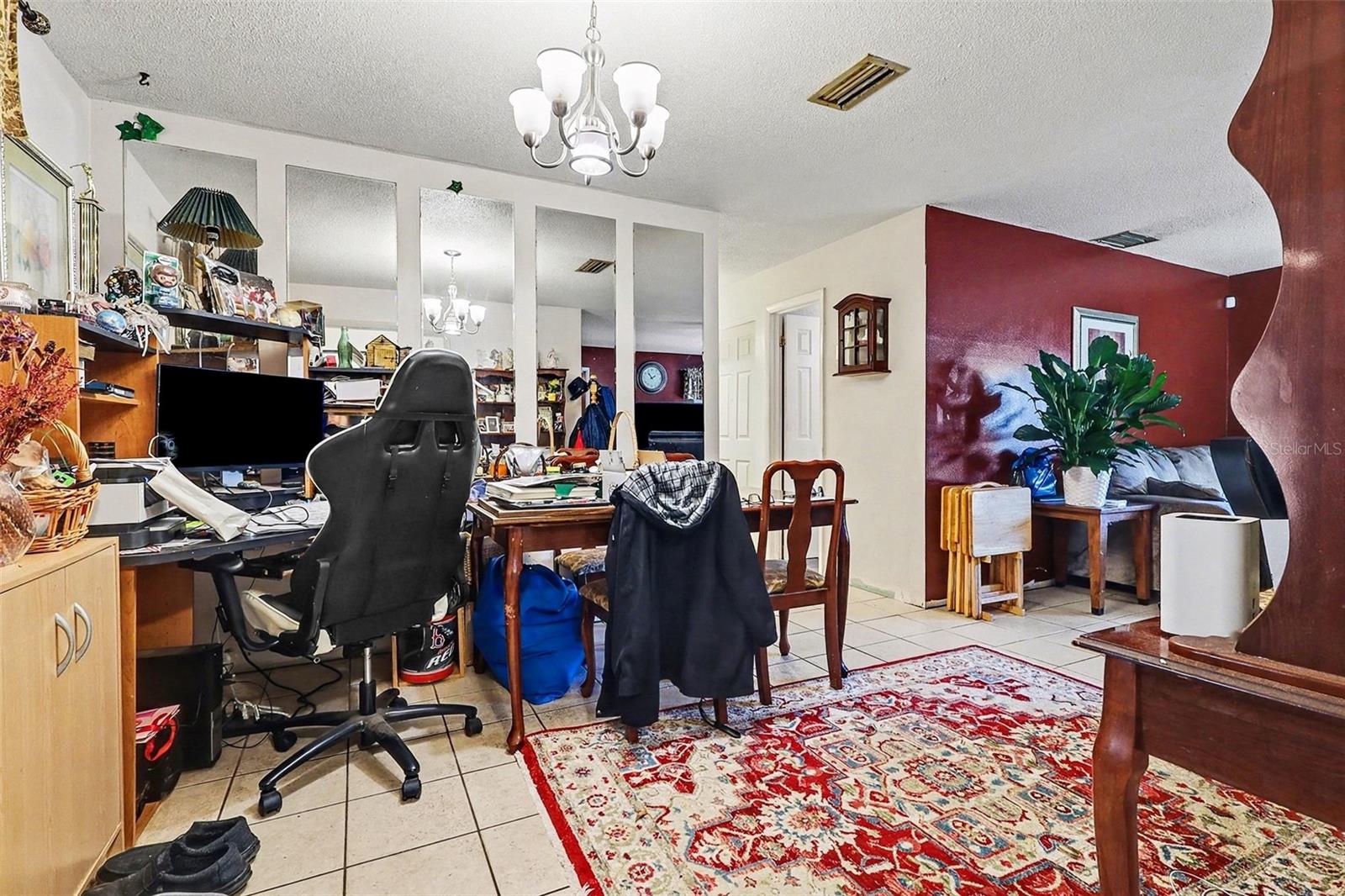 Image 11 of 30 For 2951 Kathryn Avenue