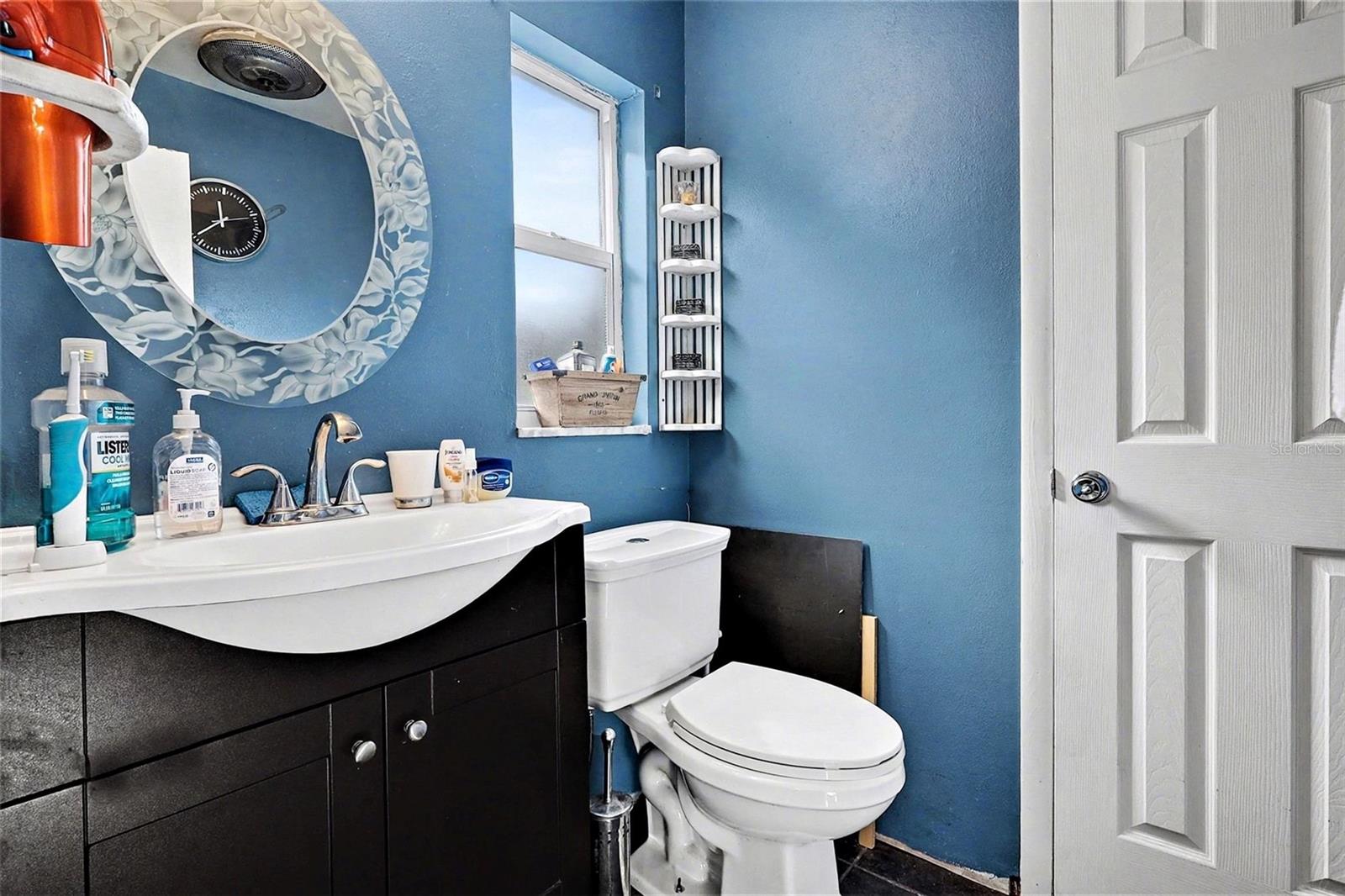 Image 18 of 30 For 2951 Kathryn Avenue