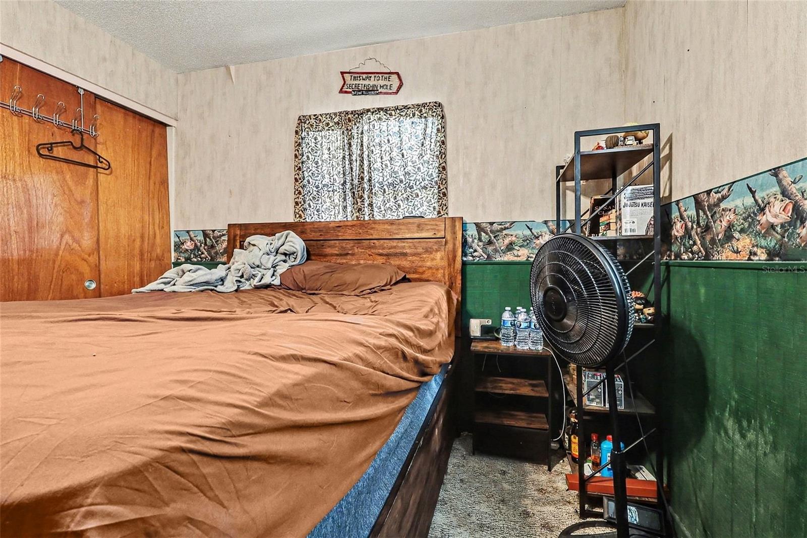 Image 21 of 30 For 2951 Kathryn Avenue