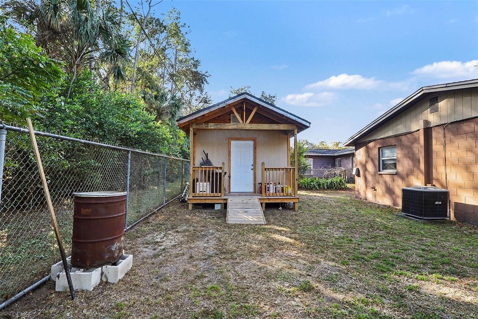 Image 28 of 30 For 2951 Kathryn Avenue