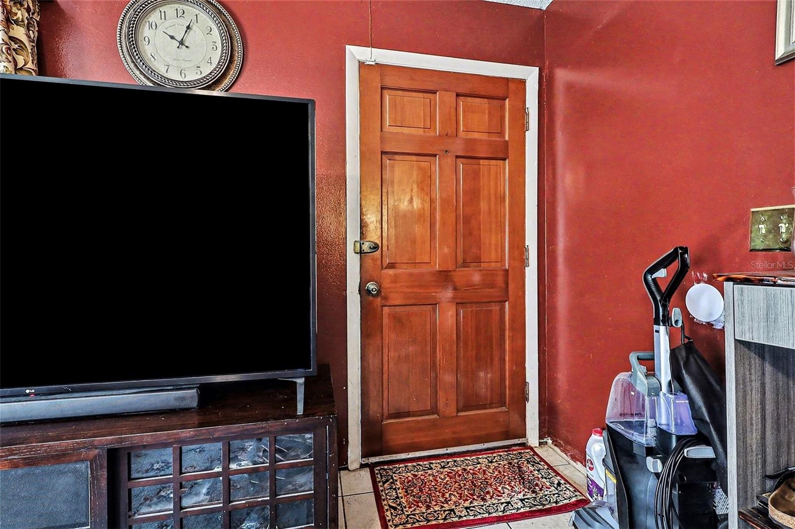 Image 3 of 30 For 2951 Kathryn Avenue