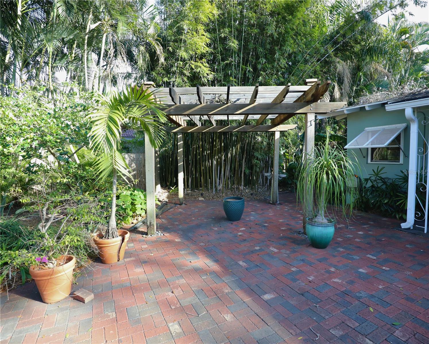 Image 7 of 20 For 1445 27th Avenue N