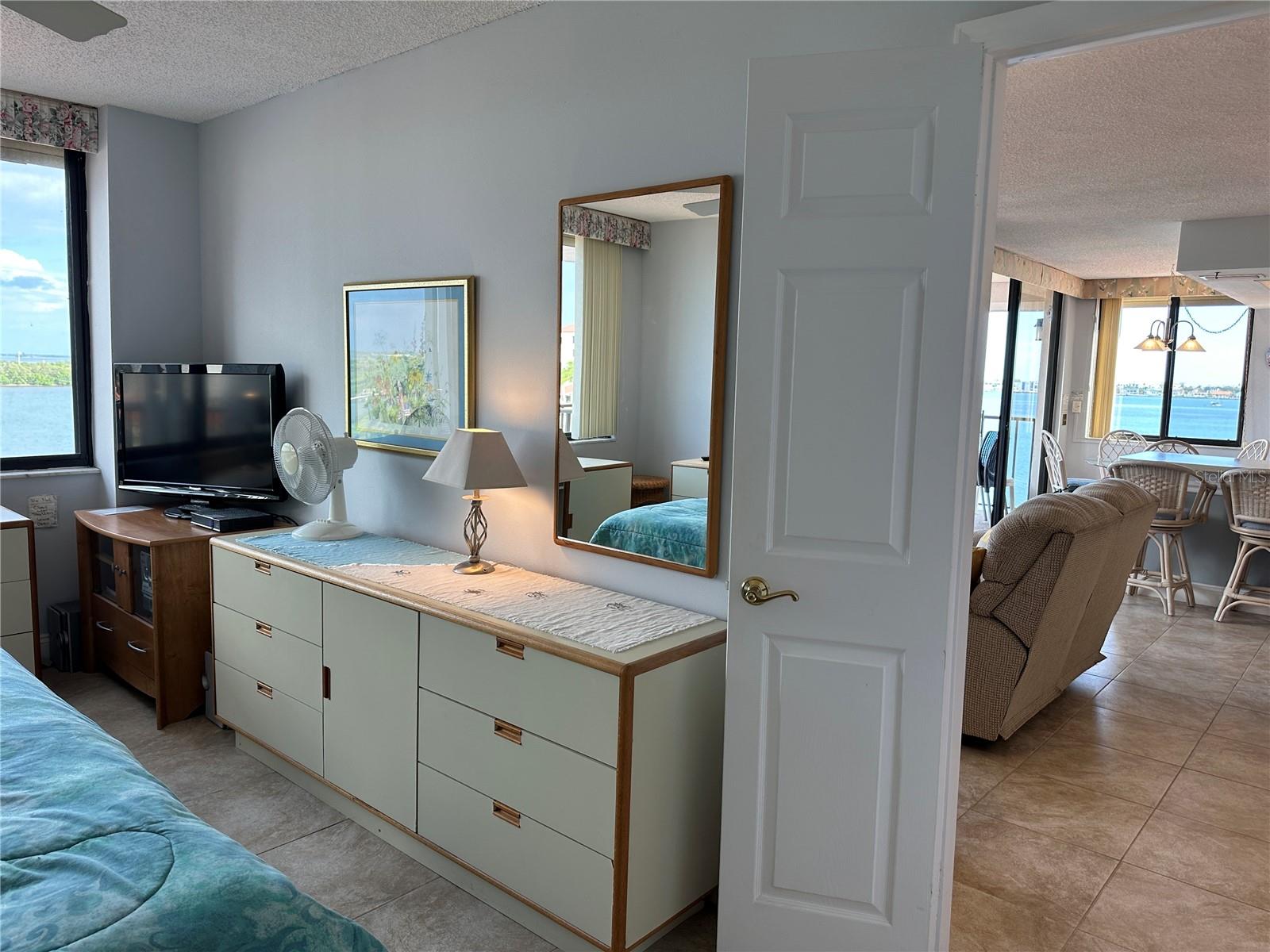 Image 10 of 28 For 6295 Bahia Del Mar Circle 408