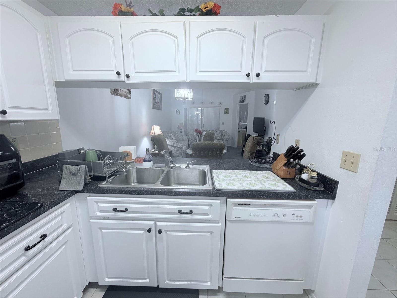 Image 19 of 62 For 4523 Glen Hollow