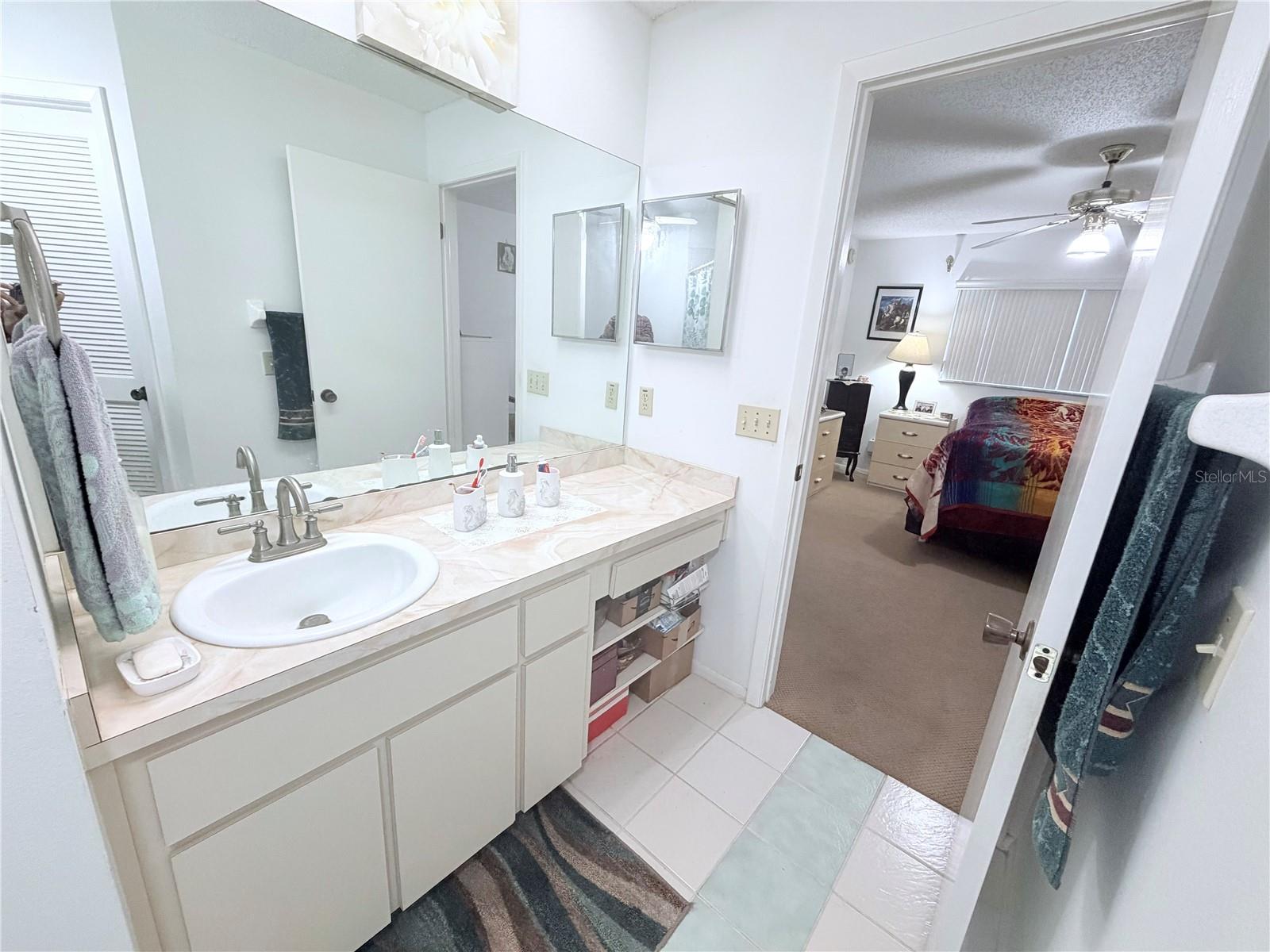 Image 28 of 62 For 4523 Glen Hollow