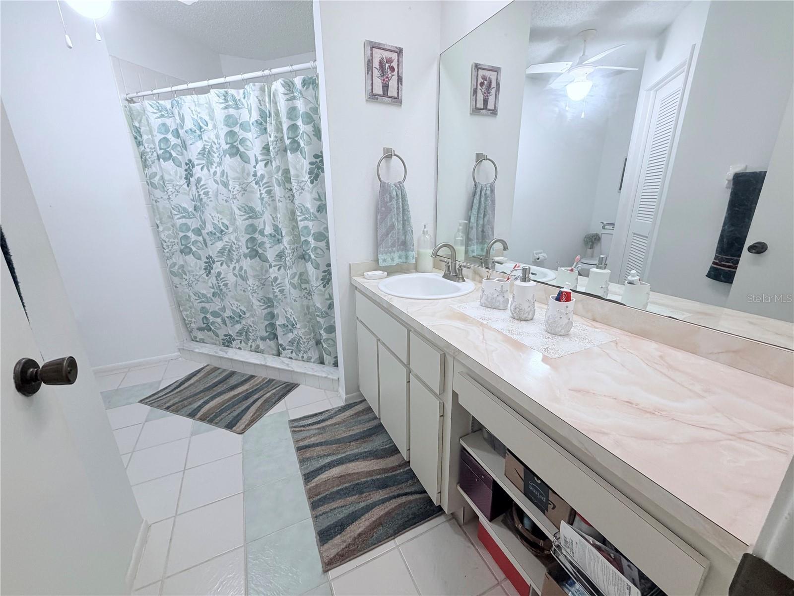 Image 30 of 62 For 4523 Glen Hollow